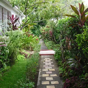  Homestay 15 Min From The Airport In Jamaica